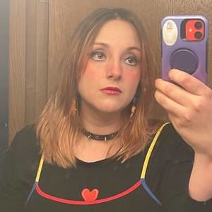 Meet your Posher, Vieve